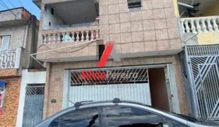 Vende -se Casa para Renda no bairro Jardim das Camélias, 5 dorm, 2 vagas