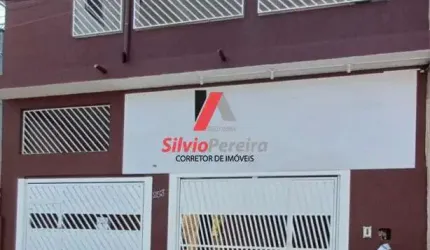 Excelente sobrado, boa localização, aceita permuta.