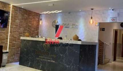 Predio Comercial para Venda e Locação; Recepção, 3 consultórios, laboratório, refeitório com 2 dorm(s), 3 vaga(s), 540 m²