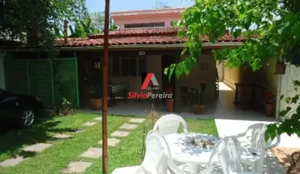 Casa (Terrea) para Venda, 4 dorm(s), 5 vaga(s), 160 m²