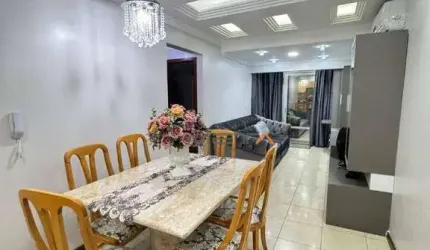 Apartamento com Terraço de Frente para a Av. Brasil – Locação Anual