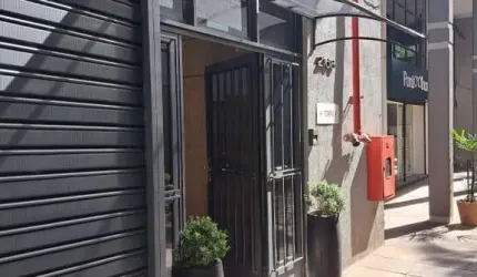 Sala comercial à venda na Avenida Cristóvão Colombo, Floresta, Porto Alegre, 26 m2 por R$ 125.000