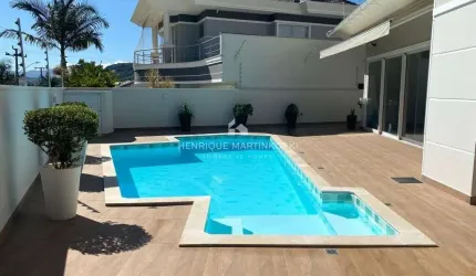 Casa Alto Padrão-Cidade Universitária Pedra Branca-Palhoça-SC-236,88 m2-3 dormitórios, sendo 1 suite master e 2 demi suítes-3 vagas
