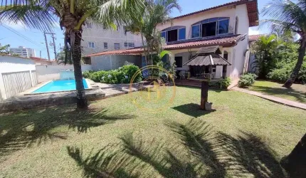 Sobrado com 3 dorms, Vila Anhanguera, Mongaguá - R$ 800 mil, Cod: 2803