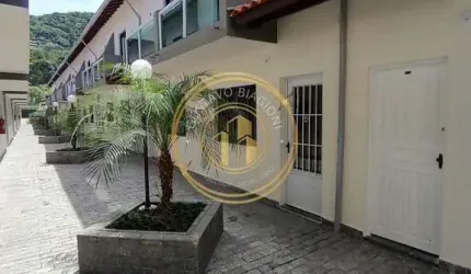 Sobrado de Condomínio com 2 dorms, Centro, Mongaguá - R$ 270 mil, Cod: 2808