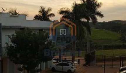 em Pinheirinho - Jarinu, SP