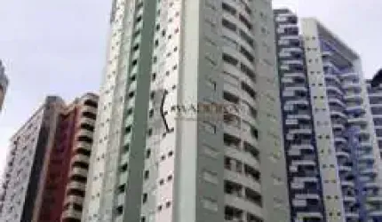 LINDO APARTAMENTO COM SUITE