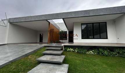 Casa à venda, 3 quartos, 2 suítes, 4 vagas, Zona 05 - Maringá/PR