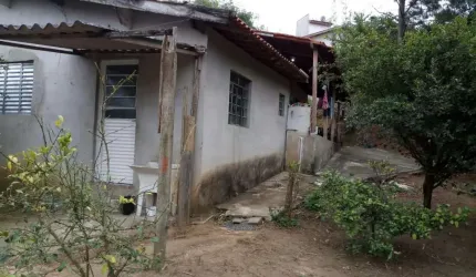 Chácara / sítio com 2 quartos à venda na Vila Paiva, São José dos Campos  por R$ 220.000