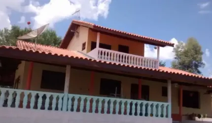 Chácara / sítio com 4 quartos à venda no Centro, Paraibuna  por R$ 495.000