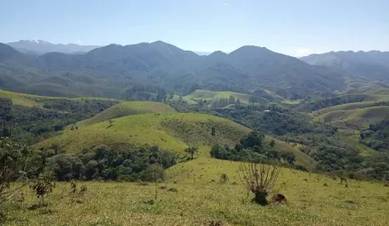 Chácara / sítio à venda em São Francisco Xavier, São José dos Campos  por R$ 300.000