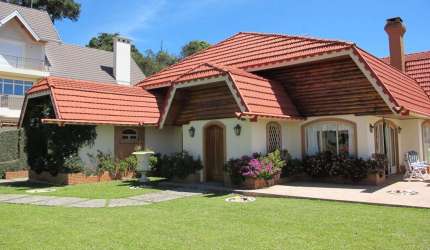Chácara / sítio com 5 quartos à venda no Alto do Capivari, Campos do Jordão  por R$ 3.450.000