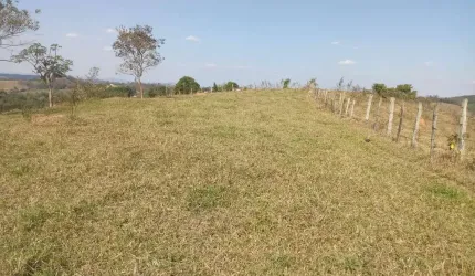 Chácara / sítio à venda no Freitas, São José dos Campos  por R$ 190.000