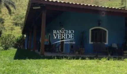 Chácara / sítio com 3 quartos à venda no Centro, Paraibuna  por R$ 950.000