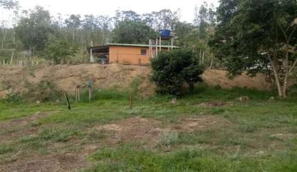 Chácara / sítio com 1 quarto à venda na Ponte Nova, Monteiro Lobato  por R$ 400.000