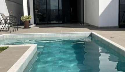 Casa em condomínio fechado com 3 quartos à venda no Residencial Colinas, Caçapava  por R$ 1.325.000
