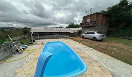 Chácara / sítio com 3 quartos à venda na Chácaras Havai, São José dos Campos  por R$ 550.000