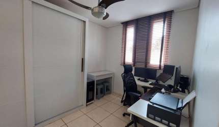 Apartamento para Venda em Araraquara, Jardim das Flores, 2 dormitórios, 1 banheiro, 1 vaga