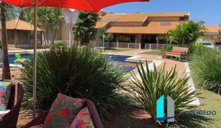 Casa para Venda em Araraquara, Parque Planalto, 4 dormitórios, 5 banheiros, 20 vagas