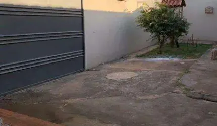 Casa em Condomínio para Venda em Araraquara, Centro, 3 dormitórios, 3 banheiros, 4 vagas