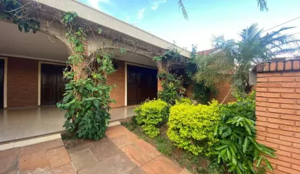 Casa para Venda em Araraquara, Vila Xavier (Vila Xavier), 4 dormitórios, 1 suíte, 2 banheiros, 3 vagas