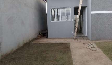 Casa para Locação em Araraquara, Residencial Alamedas, 2 dormitórios, 1 banheiro, 2 vagas
