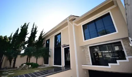 Casa/Sobrado Alto Padrão