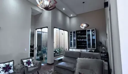 Casa com 2 quartos à venda na Praça Angelina Mariotoni, Parque Cidade Nova, Mogi Guaçu por R$ 850.000