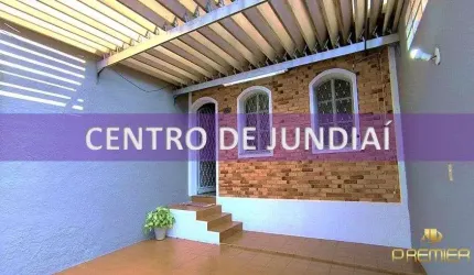 CASA À VENDA COM 3 QUARTOS (1 SUÍTE) E 2 GARAGENS COBERTAS NO CENTRO DE JUNDIAÍ SP