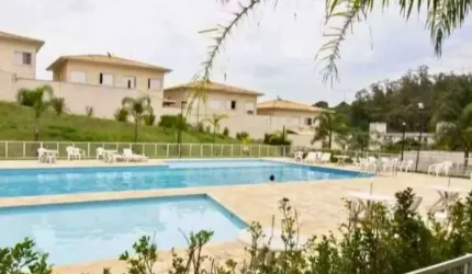 LINDO APARTAMENTO NO CONDOMÍNIO DOCE LAR BELLA COLONIA, COM 2 DORMITÓRIOS!