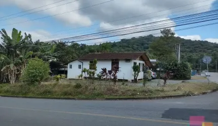 Terreno à venda na Rua Borba Gato, --, Atiradores, Joinville por R$ 530.000