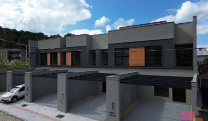 Casa com 3 quartos à venda na Guilherme Welter, --, Anita Garibaldi, Joinville por R$ 950.000