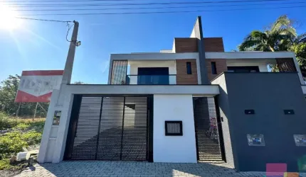 Casa com 3 quartos à venda na Rua Guilherme Manteuffel, --, Glória, Joinville por R$ 1.250.000