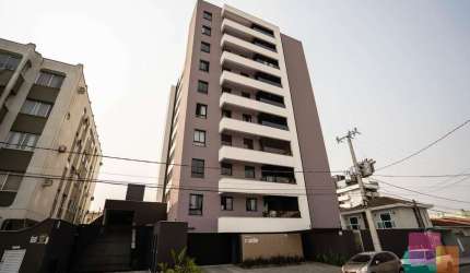 Apartamento com 3 quartos para alugar na Rua Professor Humberto Rohden, --, Costa e Silva, Joinville por R$ 3.400