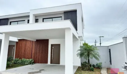 Casa em condomínio fechado com 3 quartos à venda na Rua Marcos João Serafim, --, Vila Nova, Joinville por R$ 705.000