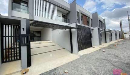 Casa com 3 quartos à venda na Alziro Zarur, --, Bom Retiro, Joinville por R$ 675.000