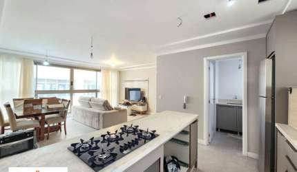 Apartamento com 3 dormitórios para alugar, 108 m² por R$ 9.976,05/mês - Centro - Florianópolis/SC