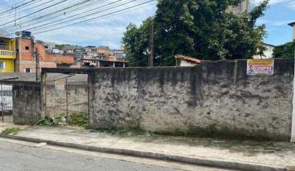 EXCELENTE TERRENO - GRANDE OPORTUNIDADE!