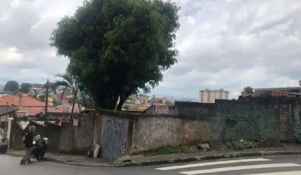 EXCELENTE INVESTIMENTO - CENTRO DE CARAPICUÍBA