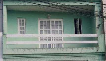 SOBRADO DE 160.00m² - CARAPICUÍBA