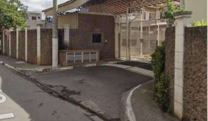 LINDO SOBRADO EM PADRÃO VILLAGIO