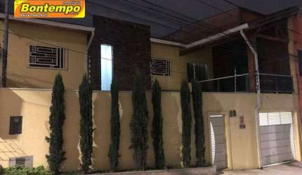 LINDA CASA PLANEJADA COM ESPAÇO GOURMET - VILA SILVIÂNIA