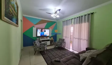 CASA VILA SÃO JOÃO DA BOA VISTA I 3 QUARTOS S/ 3 SUITES I 2 BANHEIROS I 1 SALA I 4 GARAGENS