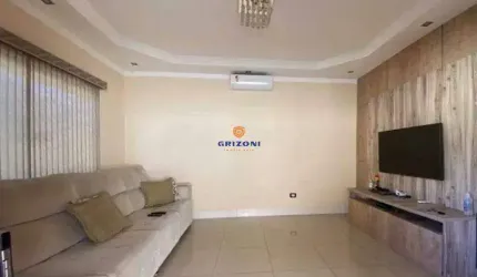 CASA JD CRUZEIRO DO SUL I 3 QUARTOS S/ 1 SUITE I 2 BANHEIROS I 1 SALA I 4 GARAGENS