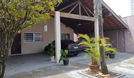 CASA JARDIM COLONIAL | 2 LOTES | 3 QUARTOS | 4 VAGAS