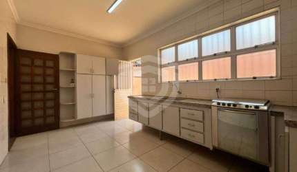 CASA COMERCIAL | 3 QUARTOS | 1 SUITE | 1 SALA | COPA | 2 VAGAS