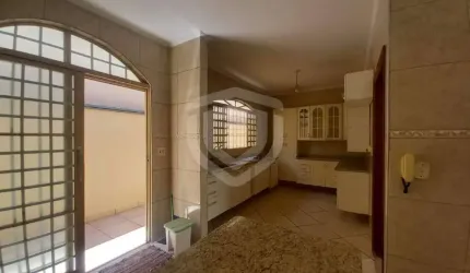 Casa Vila Nova Cidade Universitária - 3 quartos sendo 1 suíte - Imobiliária em Bauru - Grizoni Imobiliária