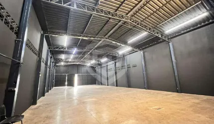 Salão para alugar, 300 m² por R$ 7.000,00/mês - Bauru/SP