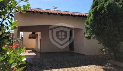 Casa para venda, 3 quartos, Jardim Carolina
