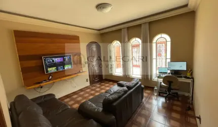 Linda casa térrea em Santo André, 257m²